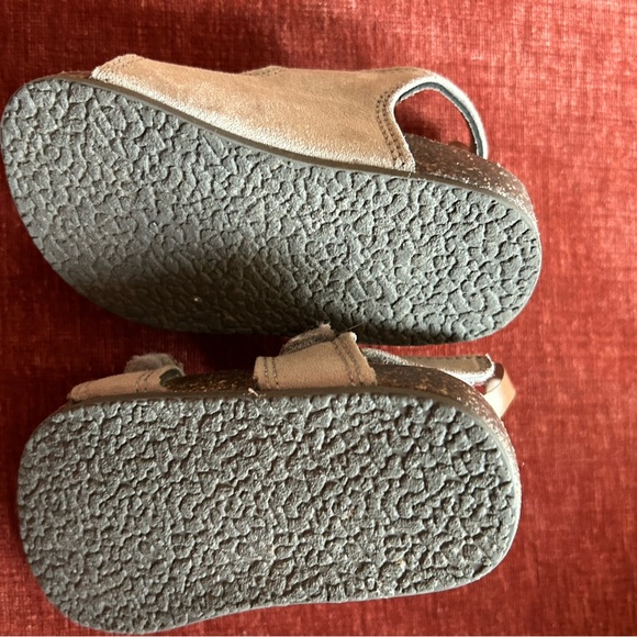 Oshkosh Baby Birkenstock style sandals - Picture 3 of 6